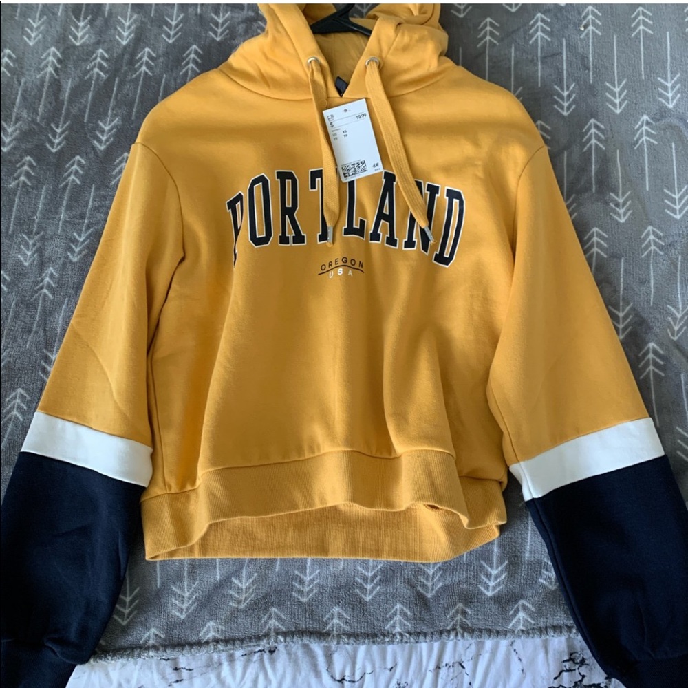 yellow h&m hoodie